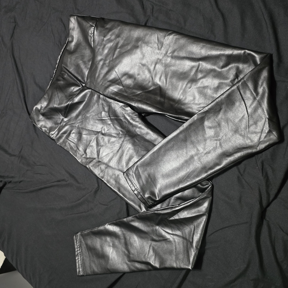 Faux Leather Black Leggings, Medium